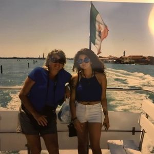 Meet your Posher, Josephine